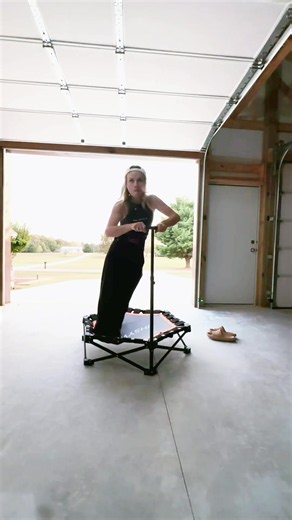 Mini Workout Trampoline: Do Aerobics Like the Hot Girls 🤩