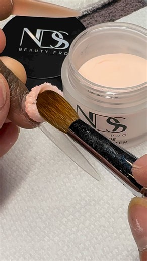 15K views · 293 reactions | Do Egyptian Elephant Nails with me  San Diego CA April 20-21th LYMAN SC  April 27-28th Dallas Texas  May 11-12th Chicago  June 29-30th Boston  July 28-29th Las Vegas  August 25-26th @ndsbeautypro Code TNBender #thenailbender #PigmentNails #chromeNails #LoveNails #elephantNails #AlmondNails #egyptionnails #egyption | The Nail Bender 盛 | Facebook