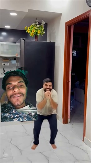 #comedy #funny #dance #love #youtubeshorts #song #gauravaroravlogs #souravjoshifunny