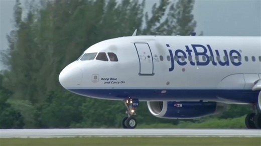 JetBlue to try dynamic pricing for checked luggage during peak travel times