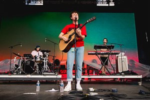 The 10 Best Alec Benjamin Songs of All-Time