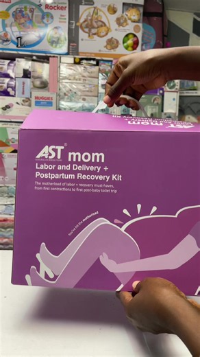 Everybody prepares for baby… but postpartum recovery matters too 🤍 ✨Our AST mom labour & postpartum Recovery kits is specifically designed with our mamas in heart This kit contains ✨ 1 Nursing gown ✨ 2 pair of socks ✨ 1 peri bottle ✨ 5 pieces disposable pants ✨ 4 instant ice pads ✨ 25pcs witch hazel cooling linear ✨ perineal healing foam Price 🏷️ 115,000 Location:Onlinestoreinlagos IG:Buki_babyessential 💬:090..6466..7582 Babyitemsmusthave Babygiftideas Pregnantlife Nursingmothersinlagos Babyw