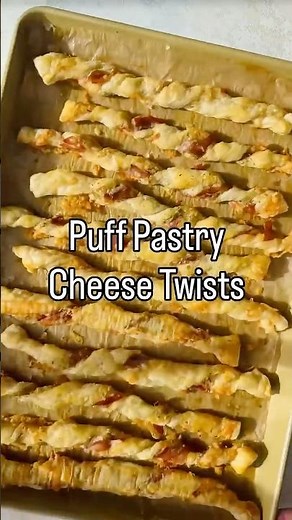 5-INGREDIENT PUFF PASTRY CHEESE TWISTS