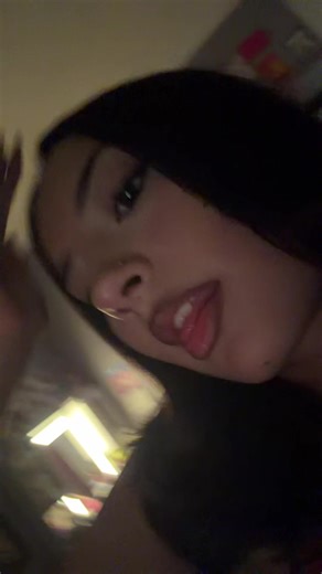 leaveee me aloneeee dumb asf bitch you dumb asf