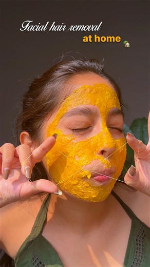 Grincy Gandhi on Instagram: "Comment ‘mask’ for recipe 🌻 Need to remove facial hair but don’t want to go through waxing or threading pain? SAME 😭💔 This simple DIY rice + turmeric mask helped remove my tiniest facial hair and gave me baby soft, glowing skin ✨ What I used: 🍚 Leftover rice – gentle natural exfoliator 🌼 Turmeric – helps brighten and calm the skin How to use it ⬇️ 1️⃣ Take some leftover rice and add a little turmeric 2️⃣ Blend it into a smooth paste 3️⃣ Apply a very thin layer o