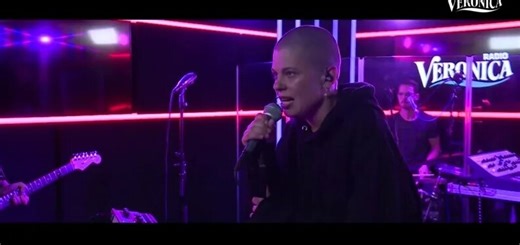 Kovacs - Private Dancer (cover Tina Turner) -- Live bij Giel — Видео от Kovacs