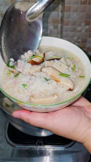 ข้าวต้มหมูสับเห็ดหอม #cooking #food #thaifood