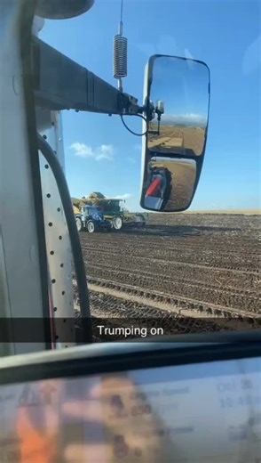 tatties today #oxbo #nehollandt7 #agri #agritok #gardiner #10ton