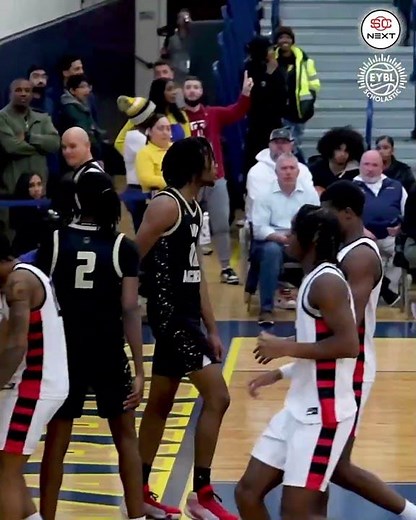 Melo wanted Kiyan to hit the reverse last year at Metro Classic 2024 😂🔥