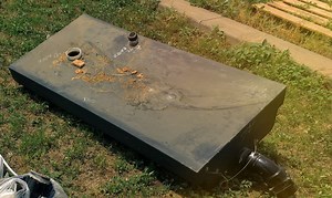 RV Black Tank Flush: What It Is and How to Use It - MOTM