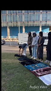 Ma sha Allah New Muslims brothers praying in New York. | Converts to Islam