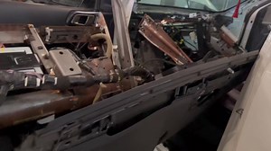 3.7K views · 101 reactions | សកម្មភាពទាំងមូលដោះដូរកញ្ច្រែងត្រជាក់របស់រថយន្ត ford ranger ឆ្នាំ 2018។ | ជាងពៅចែករំលែកចំនេះដឹងរថយន្ត.Car repair | Facebook