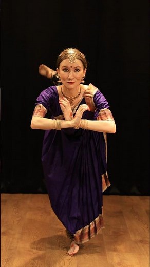 Powerful Composition "Bho Shambho" x Russian Bharatanatyam Dancer ✨ #bharatanatyam #ytshorts
