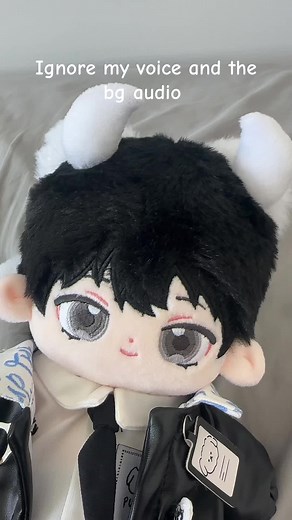 Kim Dokja Plush Doll Unboxing and Styling