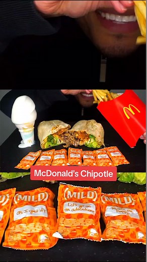 #asmr #jerry #chipotle #mcdonalds #eating #sounds #mukban #mcdonaldshacks #chipotlesponsorme