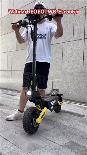 GT06 Electric Scooter Review: 1200W Power, 30 MPH Speed & 11-Inch Off-Road Tires