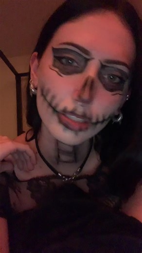 deez nuts (@cheerioslala420)’s videos with original sound - 𝐒𝐧𝐨𝐰 𝐥𝐞𝐨𝐩𝐚𝐫𝐝𖣔