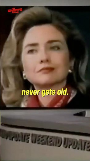 SNL Roasts Hillary Clinton 😂