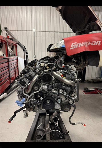 We’ve gone through this S Class front to back and got it completely back to new. With official Mercedes-Benz workshop licenses for all repair information and torque specs, all special tools, and an obsessive attention to detail, this car is as it came out of the factory. #mercedes #mercedesbenz #amg #car #cars