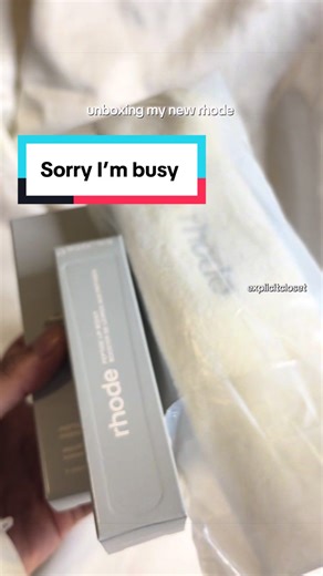 Unboxing Rhode package 🤩 #rhode #rhodeskincare #rhodeskin #rhodeliptreatment #haileybieber