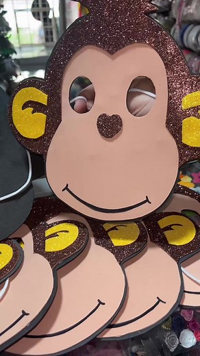 Elaboración Creativa de Máscara de Mono para Niños
