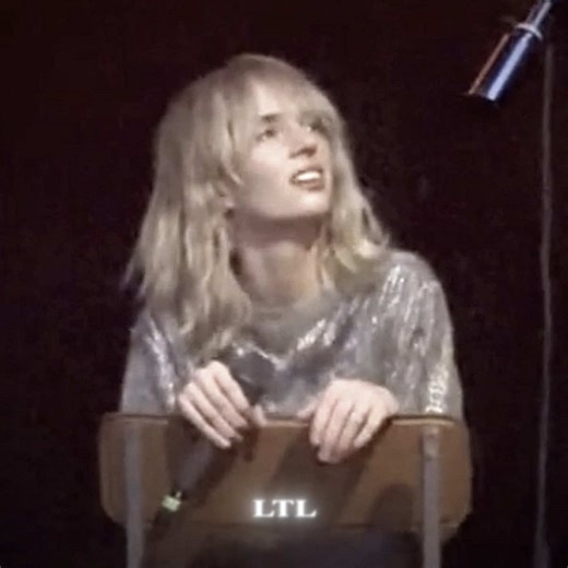 Maya Hawke Drafts Unveiled