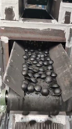 #Ballpressmachine#Highpressurerollingballmachine#Mineralpowderballpressmachine