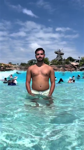 Hilarious Wave Pool Moments You Can't Miss