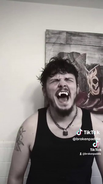 just decided to show the cringe 😬 🤣 #brokenpaddle #imback #cringe