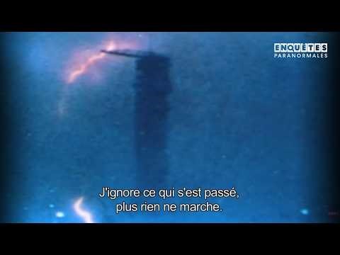 The Apollo 12 spacecraft struck by two lightning bolts in 30 seconds... IMPOSSIBLE... SOS Paranormal