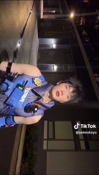 Cosplay Transitions: Guess Who? JamesKSyu as Seth Lowell and Velvette Knight