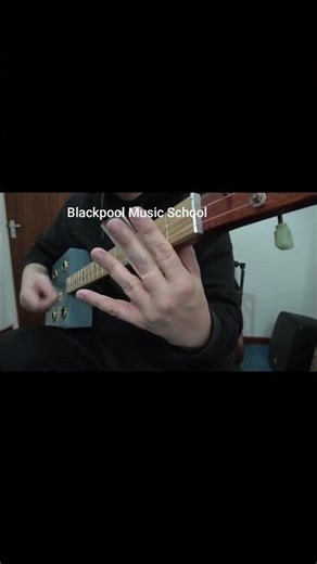 2 #string #cigar #box #guitar #guitar #lesson #lessons #tuition #tutorial #beginner #fun #easy