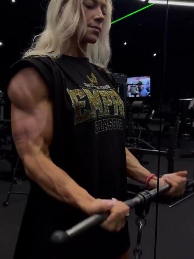 Finnish Muscle Queen 💪 Insane Biceps & Veins You WON’T Believe!