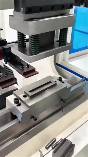 Innovative Blindfold Bending Machine Technology