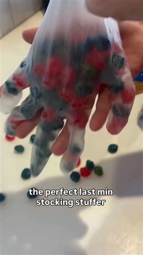 Gushers on Instagram: "the most satisfying fidget"
