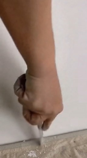 159K views · 423 reactions | Fix Wall Cracks Like a Professional! ✨ #WallRepairRetry | Renovation Skill | Facebook