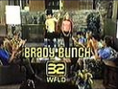 WFLD Channel 32 - The Brady Bunch (Bumper, 1980)