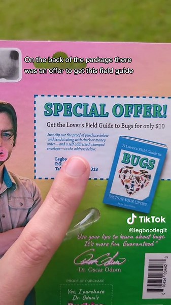 What bugs should I kiss next? 🪲🐞🦗🐝#bugs #entomology #insects #smooth #weird