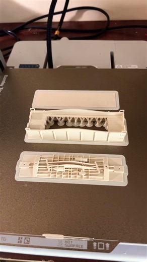 HO Scale Gondola Printed by the Bambu Lab A1