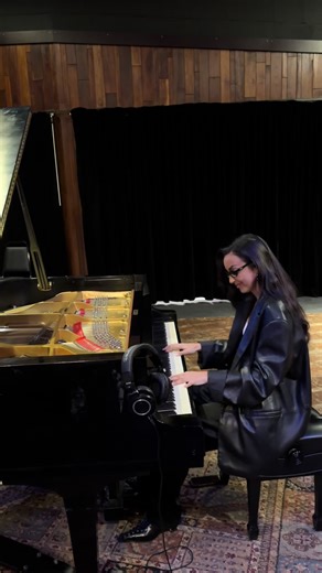 Exploring the Frontin Bridge in Pharrell's Studio