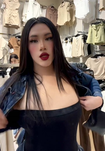 Atributos y Estilo: La Falda Perfecta