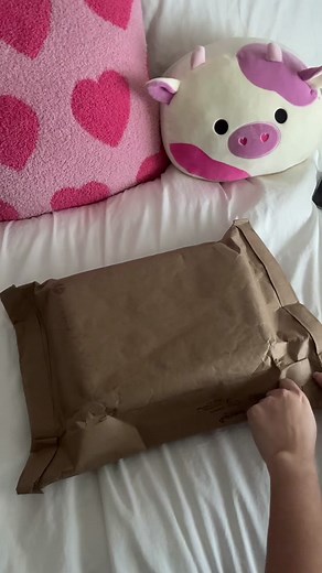 Unboxing my first coach bag, Nolita 15💗 #unboxingbag #coach #coachbag #nolita15