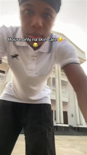 Kenny Bloq's Trending Song Experience