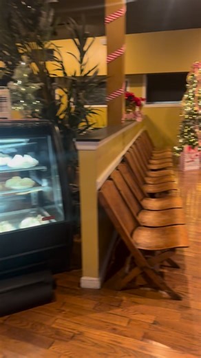 Breakfast with Santa is every Saturday from 9-11. Bring the kids to see Santa and grab a great breakfast! See you Saturday | Dean's Restaurant & Bakery