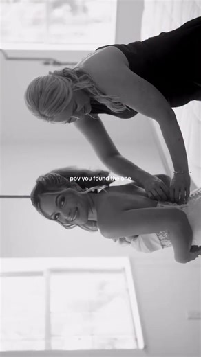 can you feel the love radiating through these clips!?凉 #destinationweddingvideographer #luxurywedding #2026bride #weddinginspo #luxuryweddingvideographer #weddingfilmmaker | Heroes Hub | Facebook