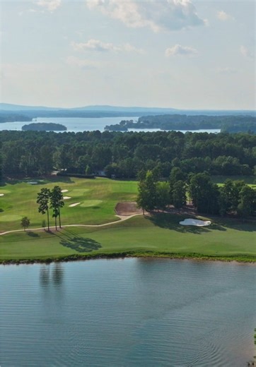 📌 FOR SALE: 117 Yellow Jacket Circle, Mooresville, North Carolina 28117! ✨ Modern Luxury Meets Timeless Elegance 🙌 Welcome to 117 Yellow Jacket Circle—a stunning 4BR/3BTH modern masterpiece where exceptional design meets effortless indoor-outdoor living. 🏡 The newly renovated kitchen combines striking aesthetics with functional elegance, complemented by a whole-house water system and additional purification at the kitchen sink. Step outside to your private saltwater pool and spa, surrounded b