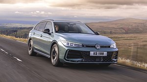 Volkswagen Passat Review 2026 | Performance & Pricing