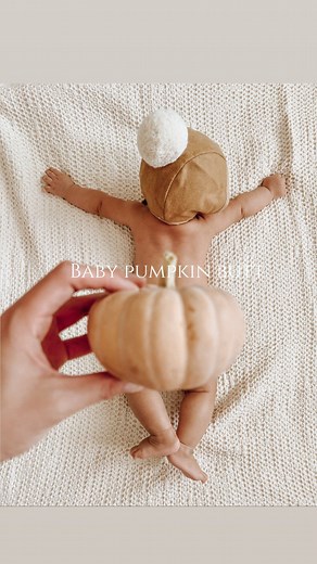 Jamie Yang | Dear Moms, who gave birth this year… don’t forget to get a mini pumpkin to take this photo🥹 they grow too fast, so snap all the cute baby... | Instagram