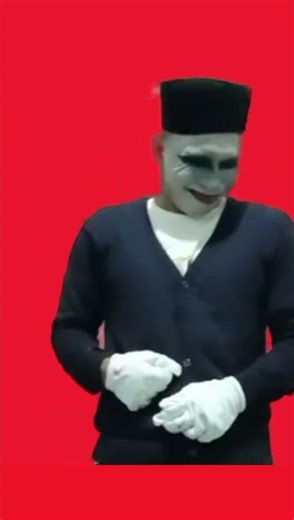 HILARIOUS MIME ACT ABOUT BAD SMELL | PERFUME FIX PANTOMIME #mime #mimes #pantomime #pantomim