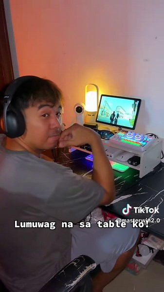 Linis tingnan kapag organized! talagang sisipagin ka magtrabaho😎💪 #tableorganizer #organizer #organizerideas #officetableorganizer #woodenrack #woodorganizer #woodshelf #foryoupage #foryou #fyp